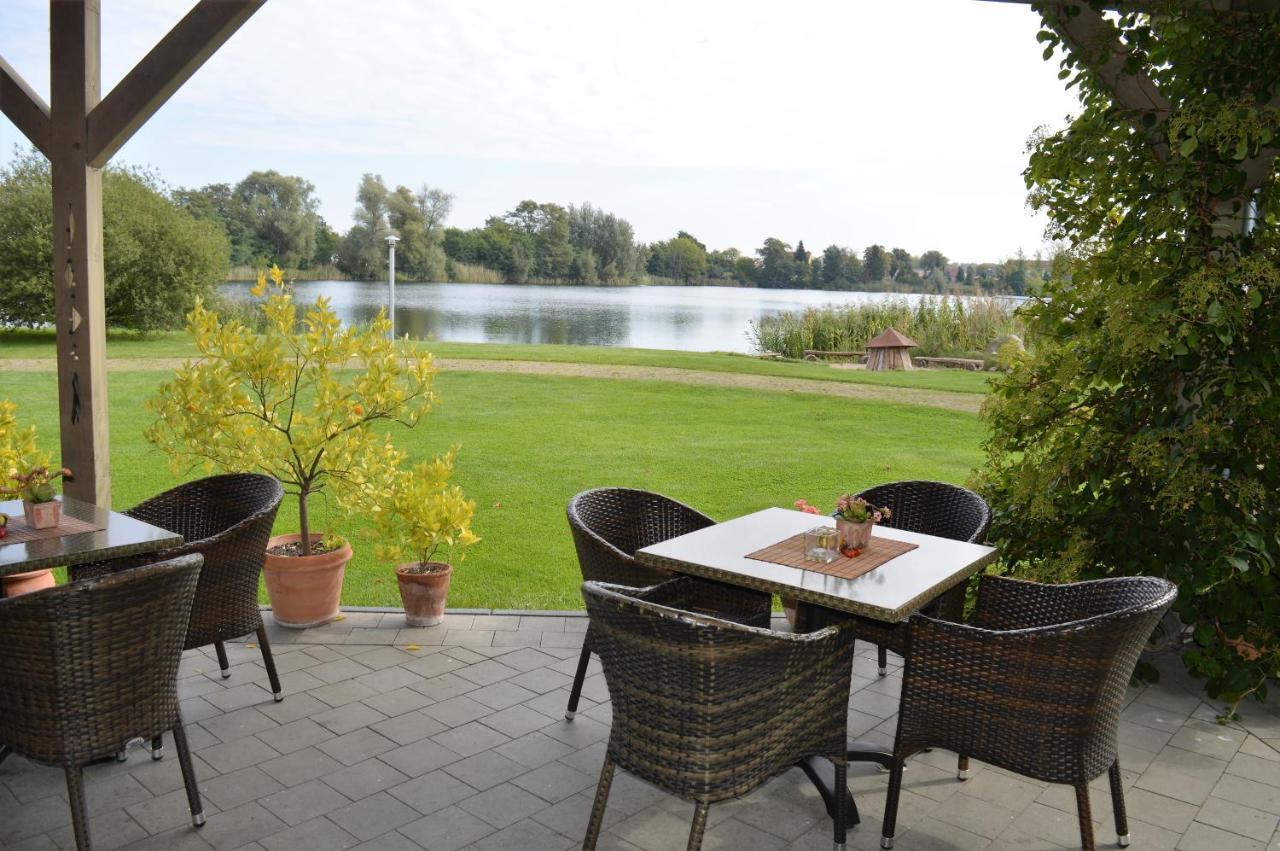 Resort Kormoran-Garni Zehdenick Esterno foto
